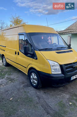 Грузовой фургон Ford Transit 2007 в Каменском