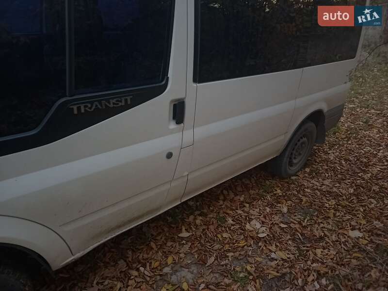 Грузовой фургон Ford Transit 2008 в Черновцах фото 4 Грузовой фургон Ford Transit 2008 в Черновцах