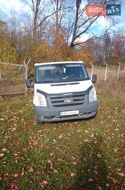 Грузовой фургон Ford Transit 2008 в Черновцах