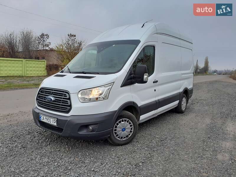 Вантажний фургон Ford Transit 2018 в Новоархангельську