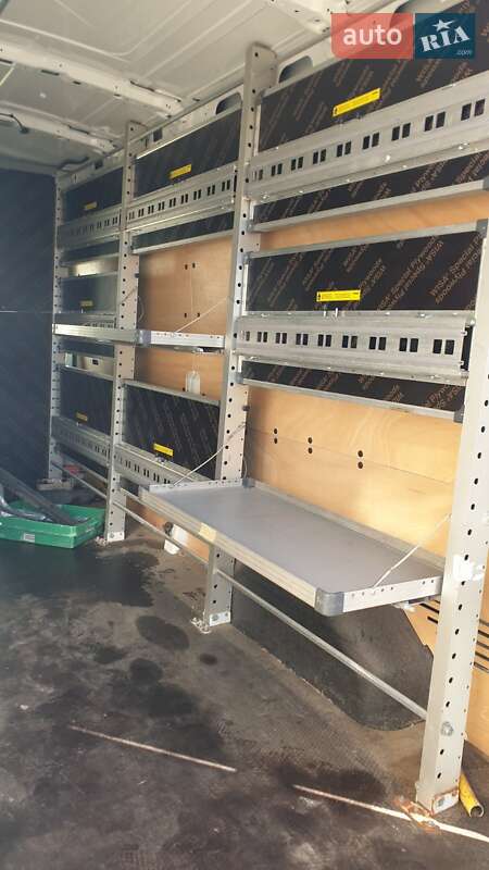 Вантажний фургон Ford Transit 2017 в Києві фото 3 Вантажний фургон Ford Transit 2017 в Києві