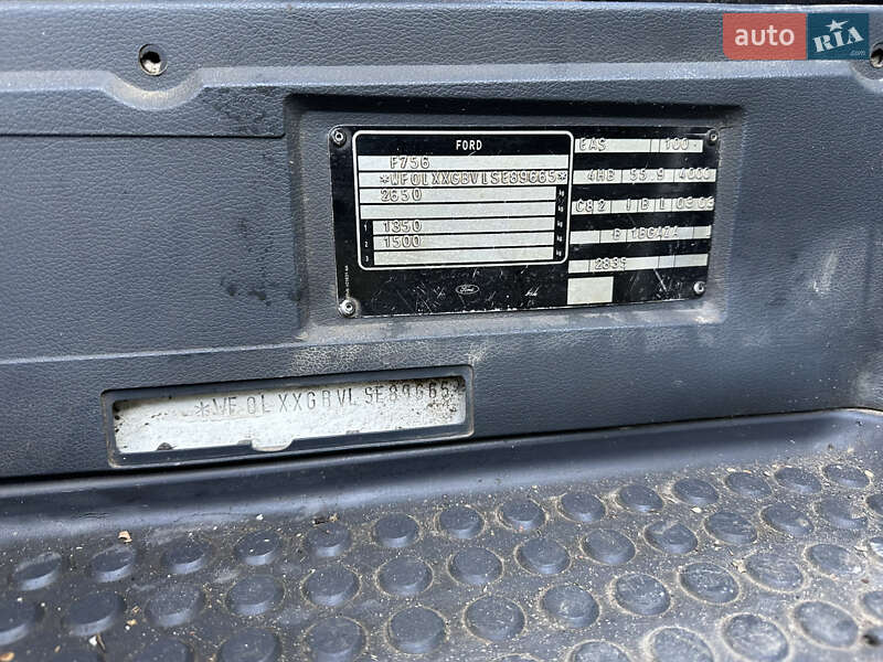 Мінівен Ford Transit 1995 в Володимирі