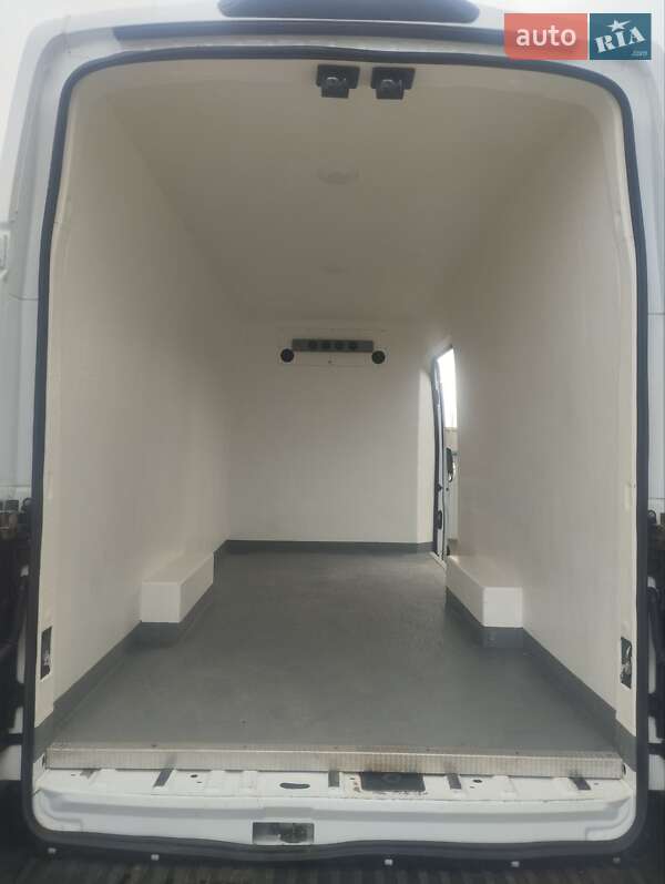 Микроавтобус грузовой (до 3,5т) Ford Transit 2020 в Владимире фото 2 Микроавтобус грузовой (до 3,5т) Ford Transit 2020 в Владимире