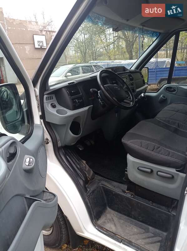 Вантажний фургон Ford Transit 2010 в Білгороді-Дністровському