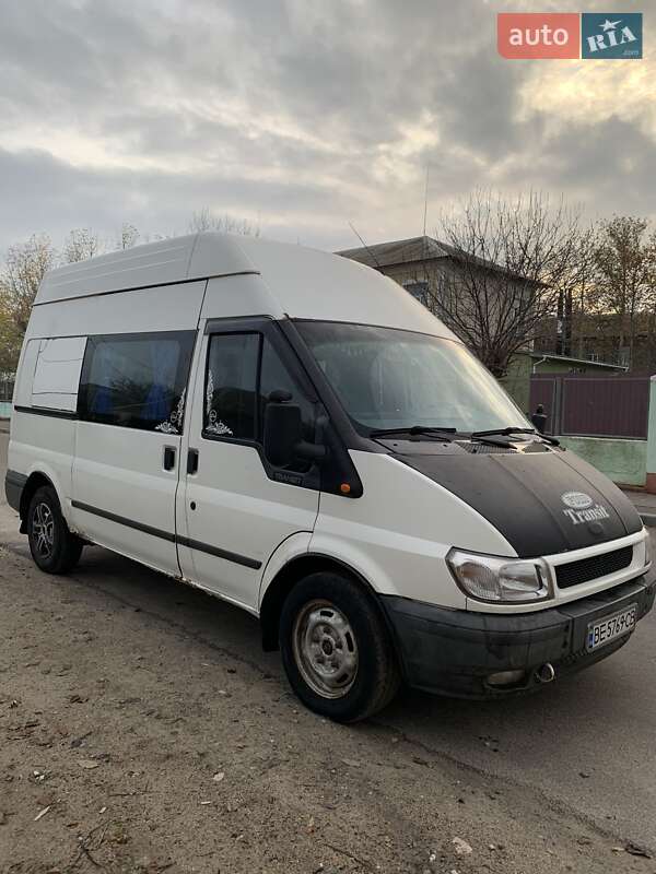 Грузопассажирский фургон Ford Transit 2000 в Николаеве
