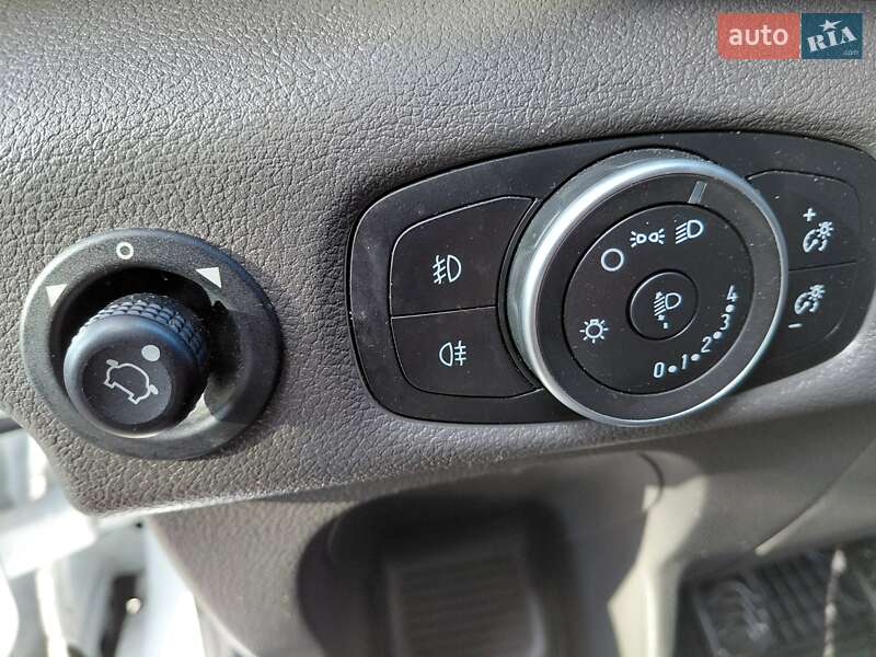 Вантажний фургон Ford Transit 2020 в Івано-Франківську фото 64 Вантажний фургон Ford Transit 2020 в Івано-Франківську