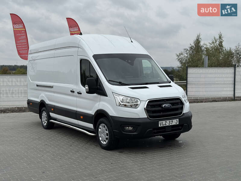 Вантажний фургон Ford Transit 2021 в Ірпені