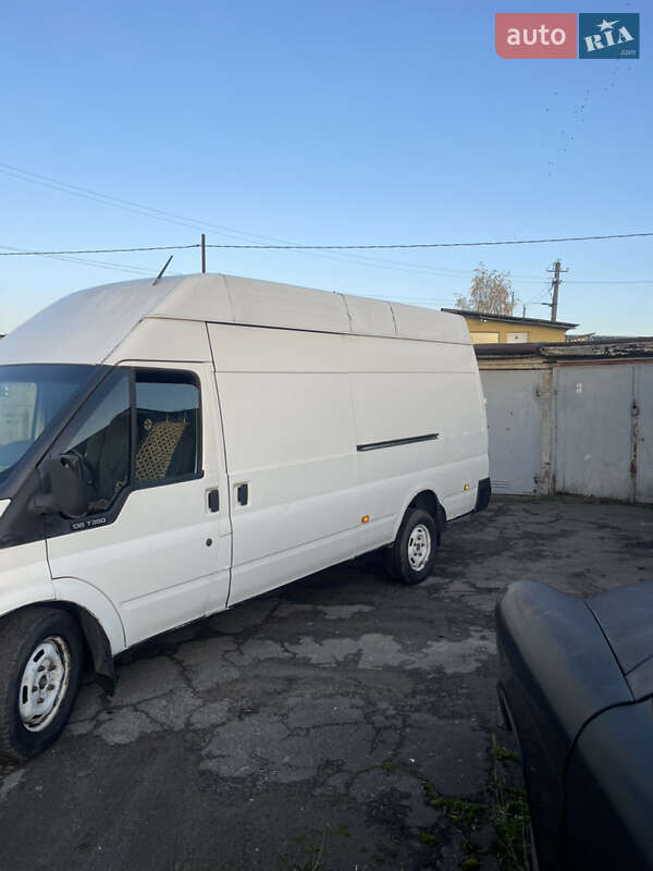 Грузовой фургон Ford Transit 2005 в Львове фото 3 Грузовой фургон Ford Transit 2005 в Львове