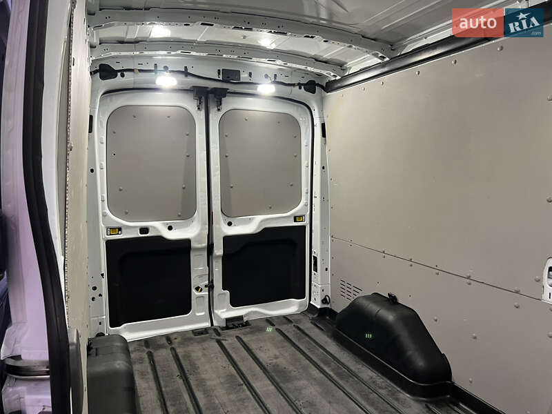 Вантажний фургон Ford Transit 2020 в Києві фото 23 Вантажний фургон Ford Transit 2020 в Києві