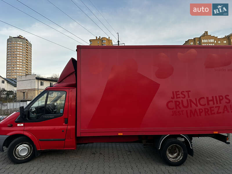 Грузовой фургон Ford Transit 2013 в Киеве