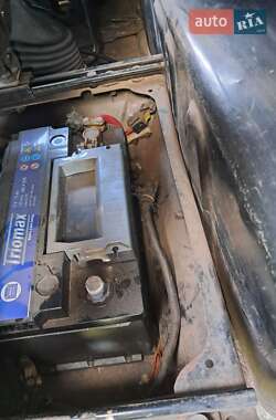 Грузовой фургон Ford Transit 2003 в Лозоватке