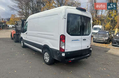 Грузовой фургон Ford Transit 2023 в Львове