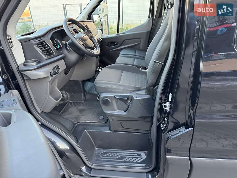 Грузопассажирский фургон Ford Transit 2020 в Ирпене