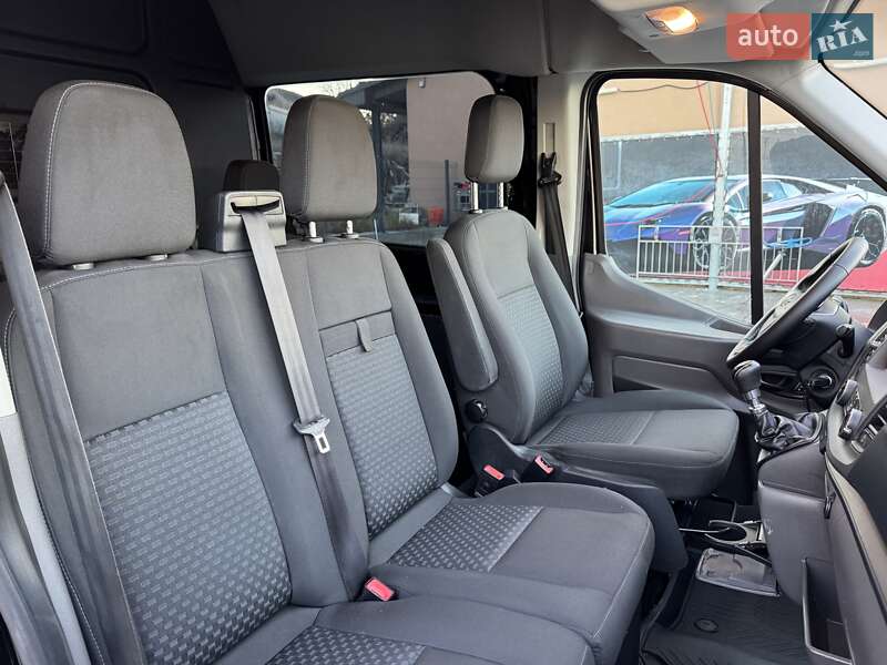 Грузопассажирский фургон Ford Transit 2020 в Ирпене