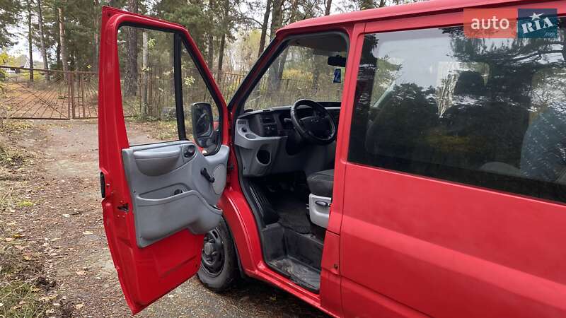 Мінівен Ford Transit 2007 в Димері