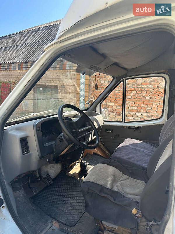 Вантажний фургон Ford Transit 1992 в Ярмолинцях