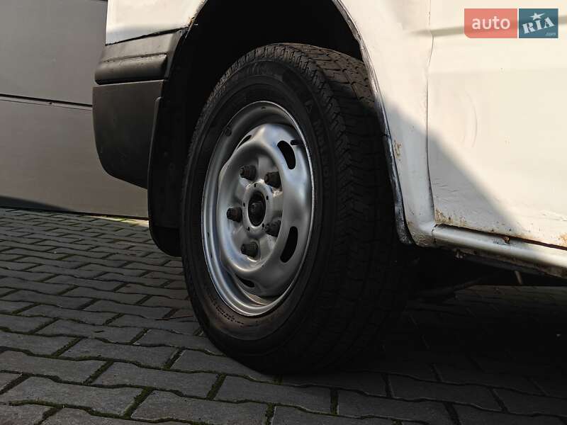 Мінівен Ford Transit 2006 в Одесі