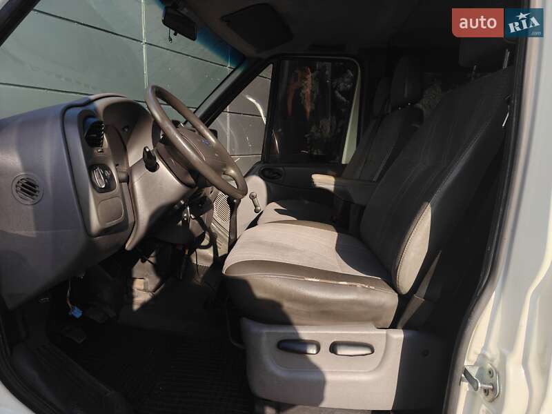 Мінівен Ford Transit 2006 в Одесі