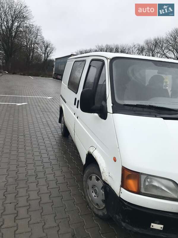 Мінівен Ford Transit 1994 в Кам'янець-Подільському