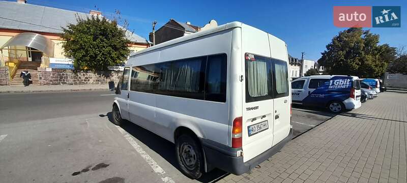 Ford Transit 2004