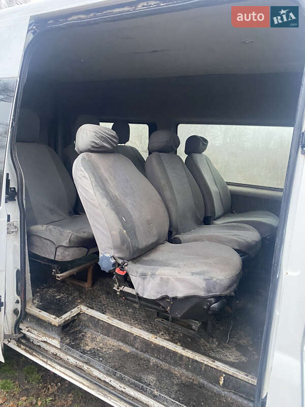 Мікроавтобус Ford Transit 2006 в Миколаївці