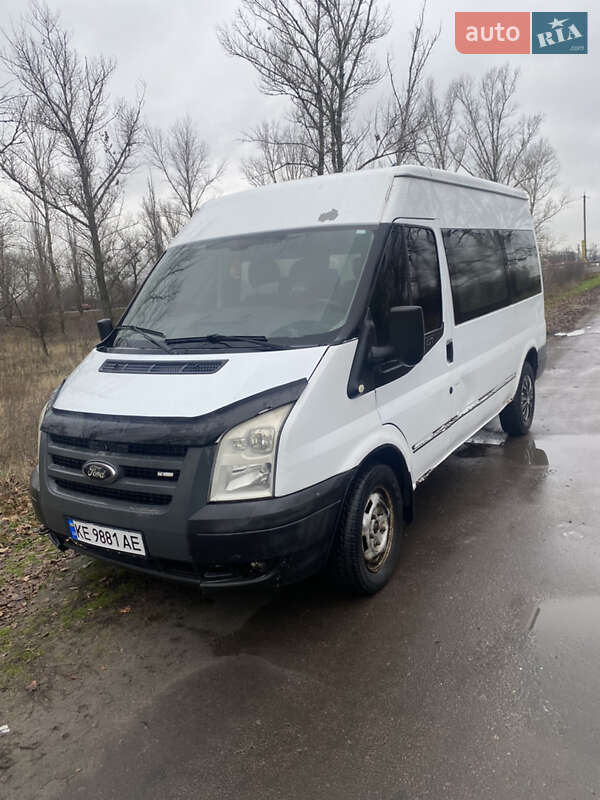 Мікроавтобус Ford Transit 2006 в Миколаївці