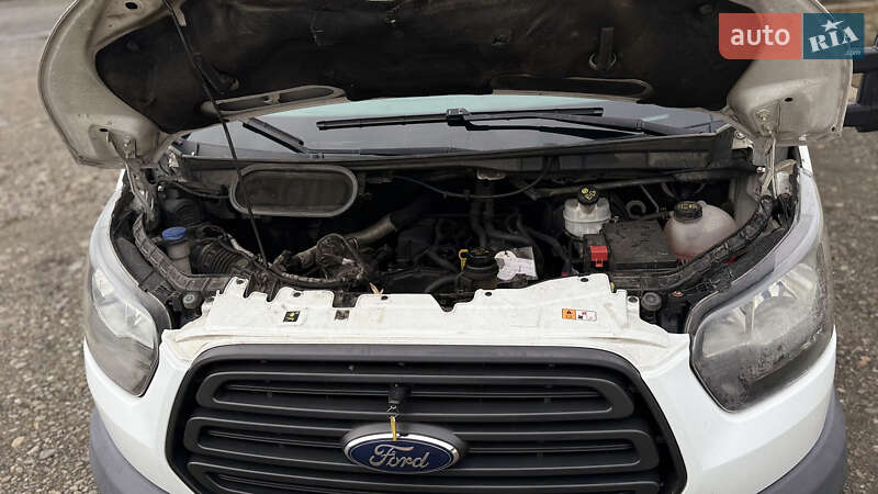 Тентованый Ford Transit 2017 в Тячеве