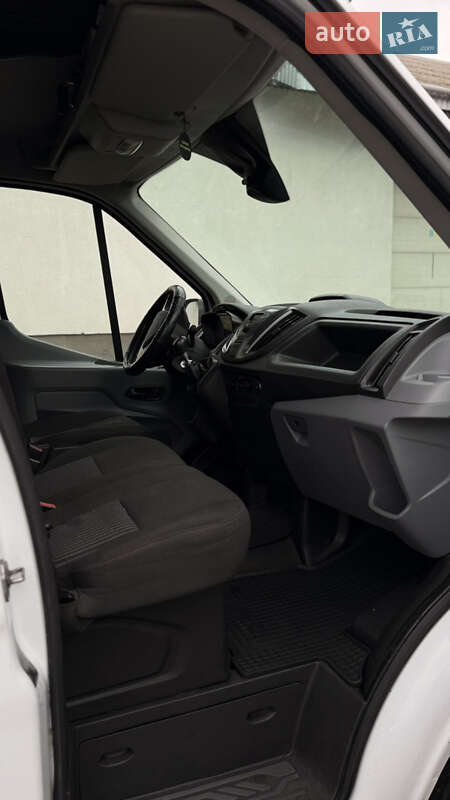 Тентованый Ford Transit 2017 в Тячеве