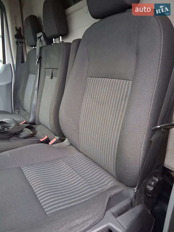 Вантажний фургон Ford Transit 2017 в Києві фото 30 Вантажний фургон Ford Transit 2017 в Києві