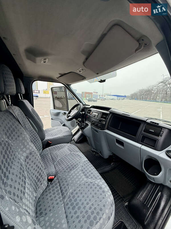 Грузопассажирский фургон Ford Transit 2012 в Одессе фото 18 Грузопассажирский фургон Ford Transit 2012 в Одессе