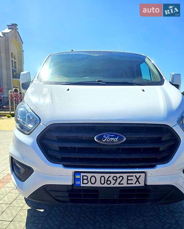 Грузовой фургон Ford Transit 2019 в Гусятине
