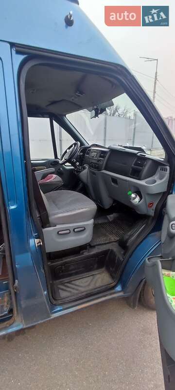Вантажний фургон Ford Transit 2008 в Києві