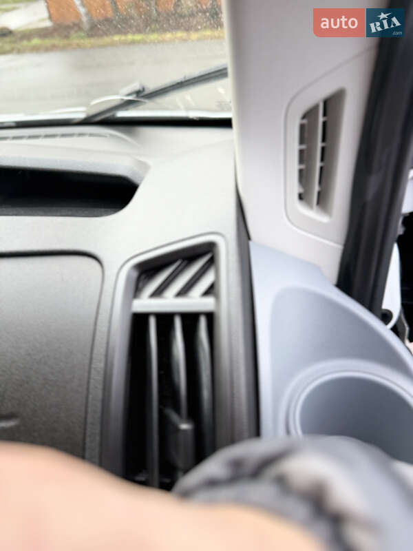 Грузовой фургон Ford Transit 2019 в Ровно