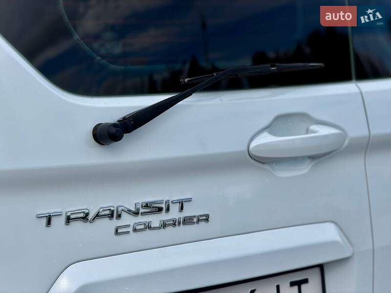 Грузовой фургон Ford Transit 2016 в Одессе