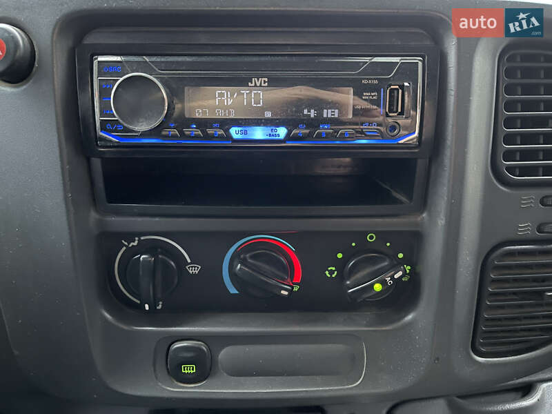 Минивэн Ford Transit 2006 в Харькове