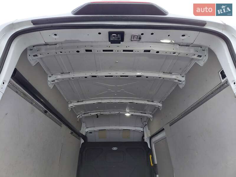 Вантажний фургон Ford Transit 2020 в Івано-Франківську