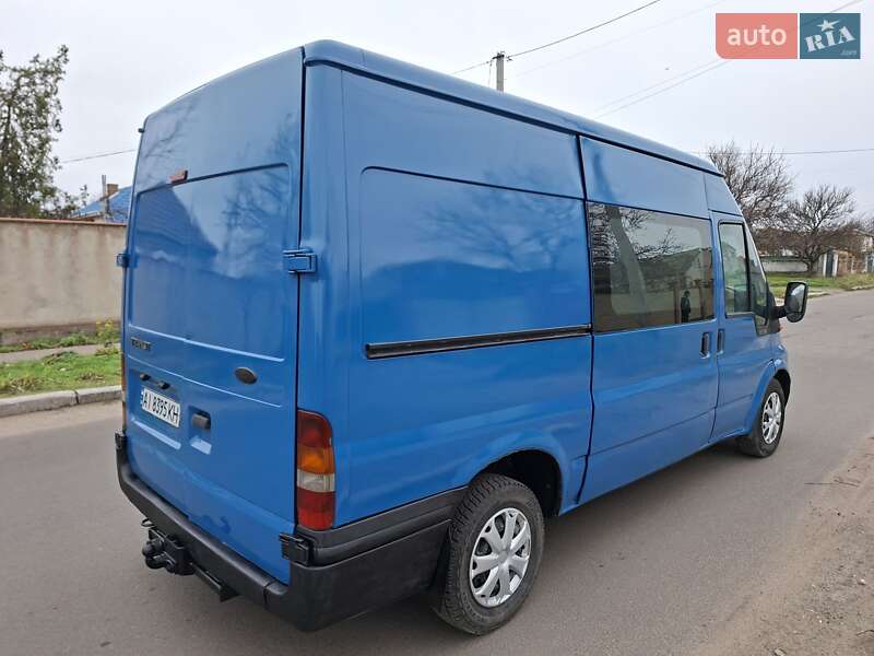 Грузовой фургон Ford Transit 2003 в Николаеве