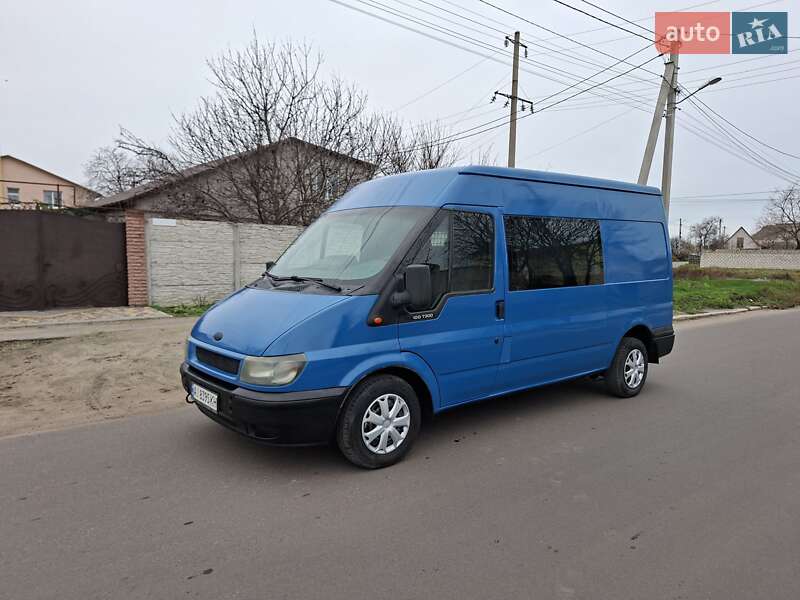 Грузовой фургон Ford Transit 2003 в Николаеве