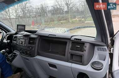 Грузовой фургон Ford Transit 2012 в Тячеве