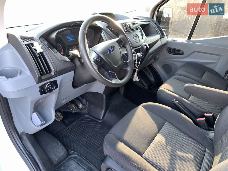 Грузовой фургон Ford Transit 2018 в Харькове