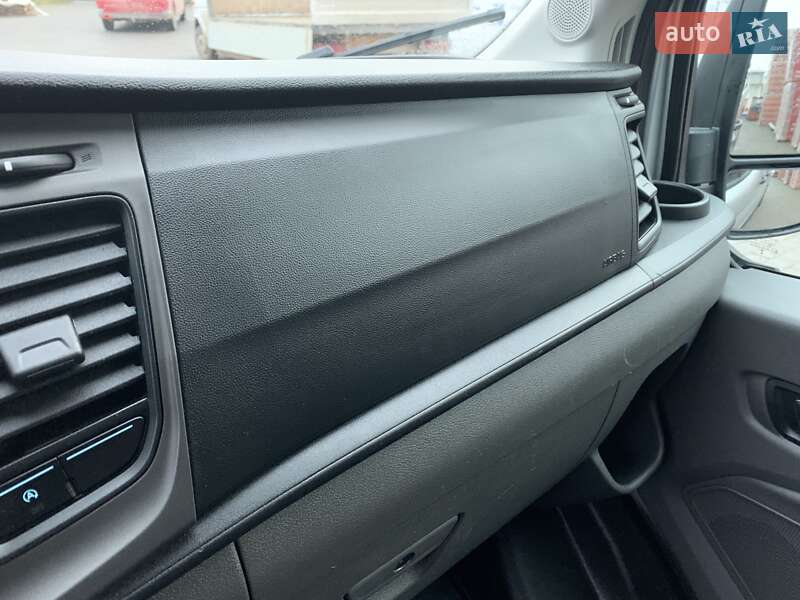 Микроавтобус грузовой (до 3,5т) Ford Transit 2020 в Ровно фото 32 Микроавтобус грузовой (до 3,5т) Ford Transit 2020 в Ровно