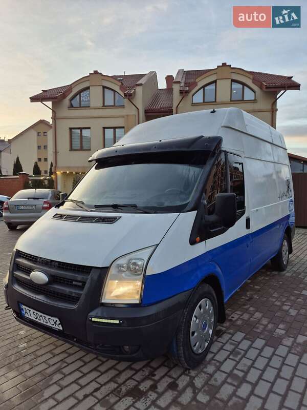 Вантажний фургон Ford Transit 2008 в Львові фото 3 Вантажний фургон Ford Transit 2008 в Львові