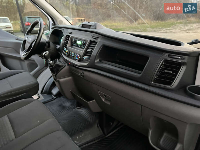 Грузовой фургон Ford Transit 2020 в Киеве