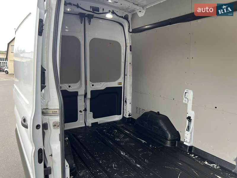 Грузовой фургон Ford Transit 2020 в Киеве фото 25 Грузовой фургон Ford Transit 2020 в Киеве