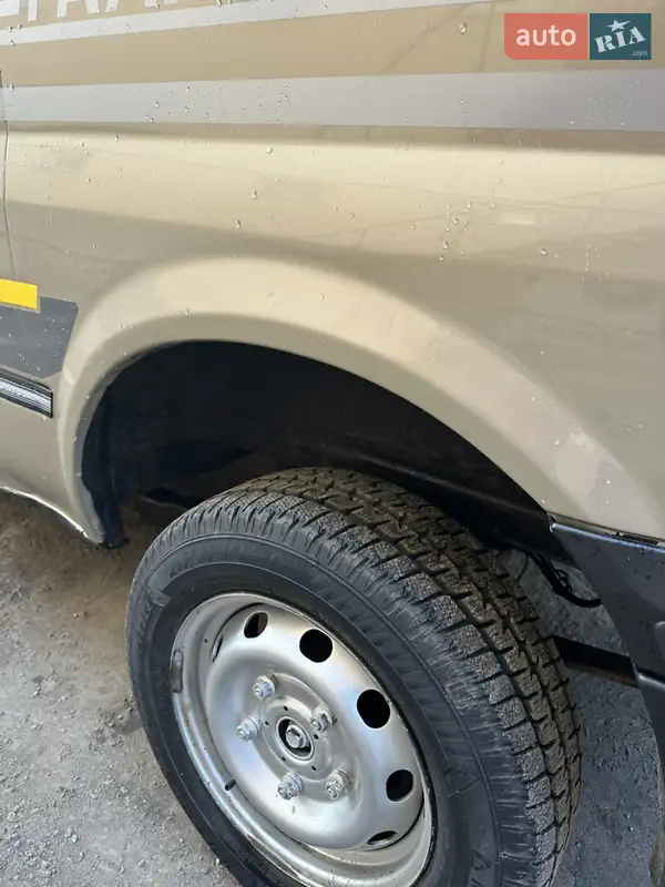 Ford Transit 2002 VIN WF0VXXGBFV2S25536 фото оголошення 2 з 50