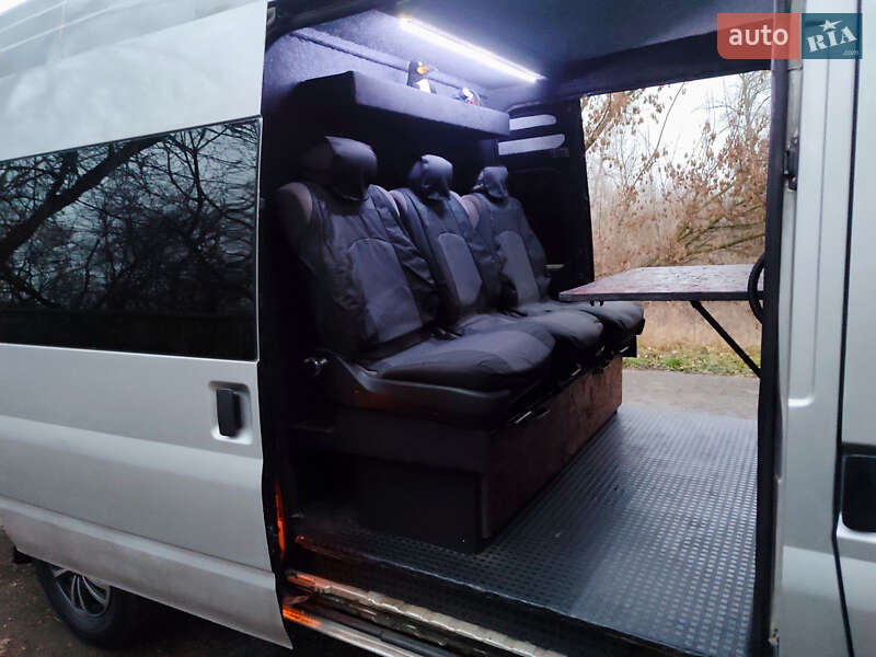 Микроавтобус Ford Transit 2007 в Днепре фото 13 Микроавтобус Ford Transit 2007 в Днепре