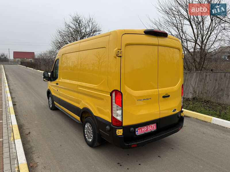 Грузовой фургон Ford Transit 2021 в Ирпене