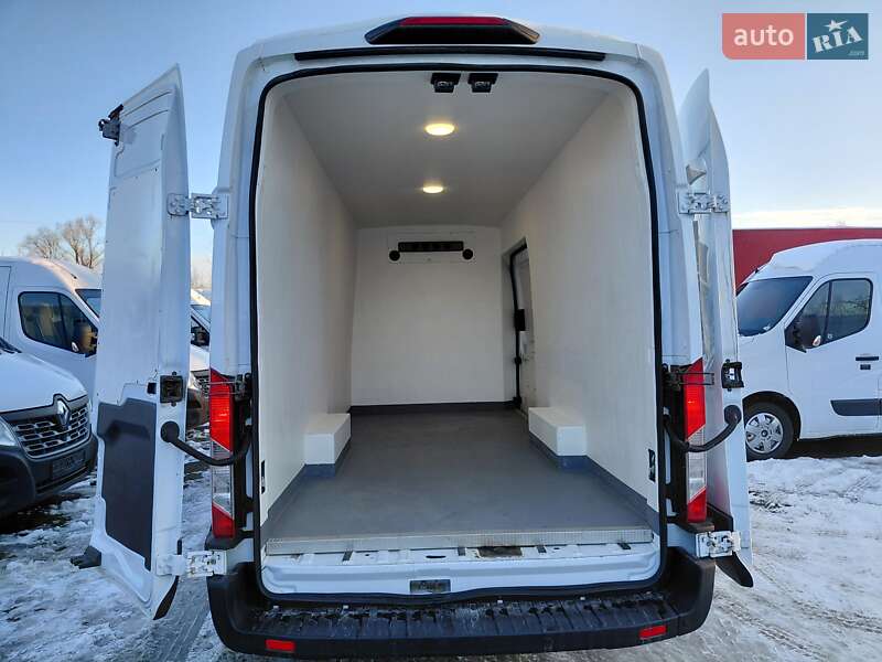 Вантажний фургон Ford Transit 2020 в Івано-Франківську