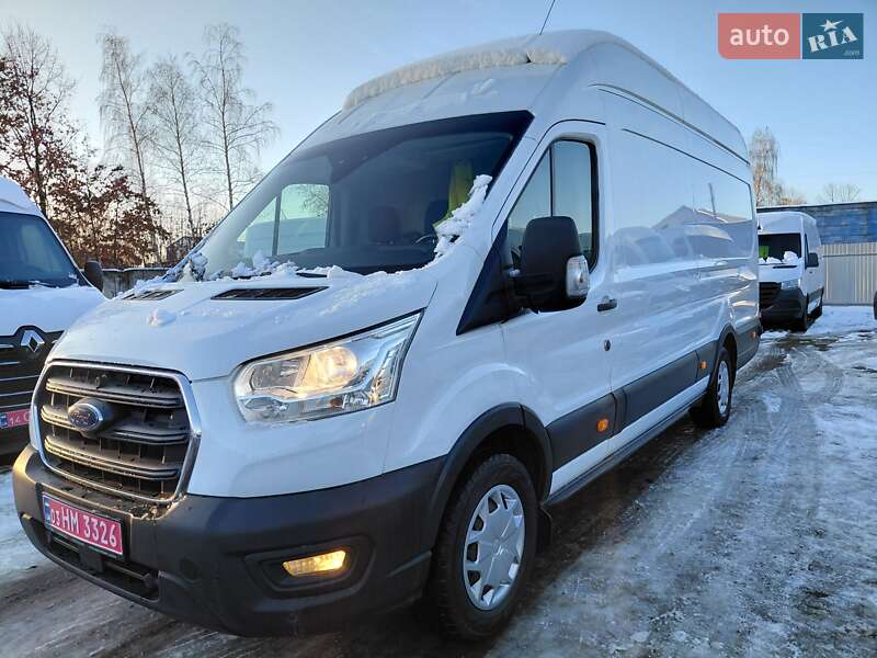 Вантажний фургон Ford Transit 2020 в Івано-Франківську