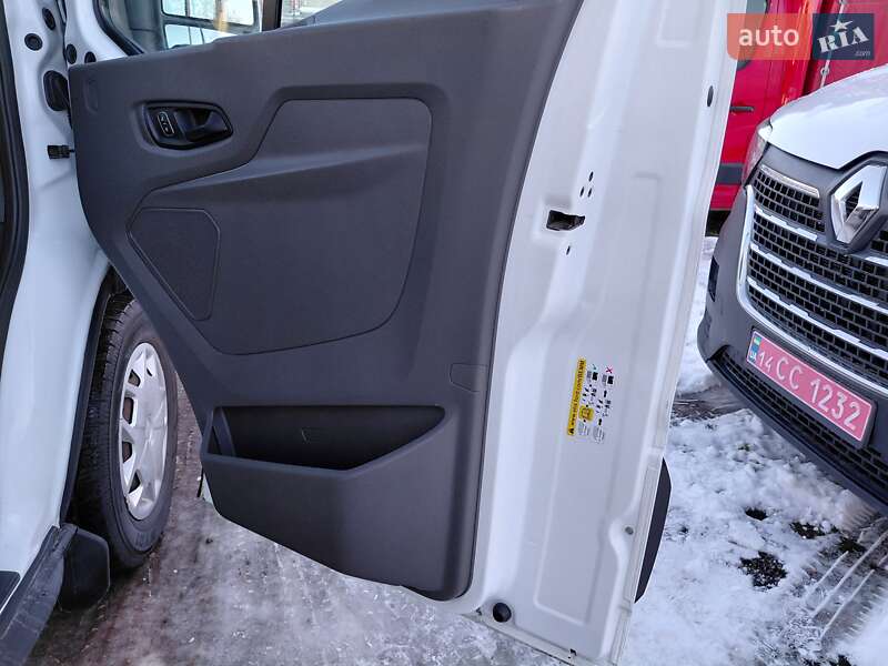 Вантажний фургон Ford Transit 2020 в Івано-Франківську